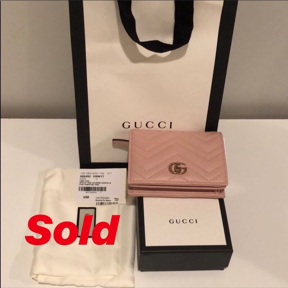 Gucci Handbags - Gucci wallet